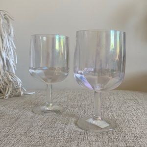 🪞 SET of 2 piece clear acrylic iridescent wine cup set- home patio set